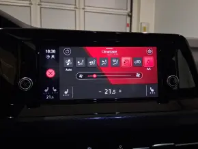 VW Noul Golf United 1.0 TSI DSG mild hyb thumbnail