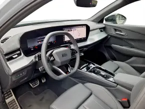 Audi Q3 35 TFSI thumbnail