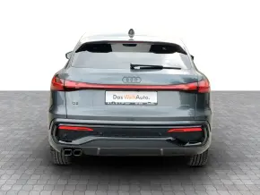 Audi Q5 Sportback 40 TDI quattro thumbnail