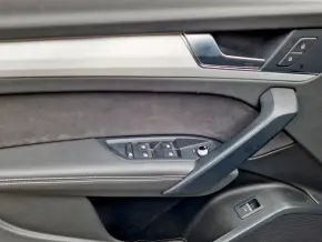 Audi Q5 SB S line 40 TDI quattro thumbnail