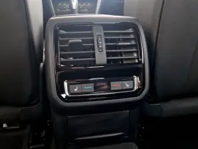 Noul Arteon R 2.0 TSI OPF 4Mot DSG thumbnail