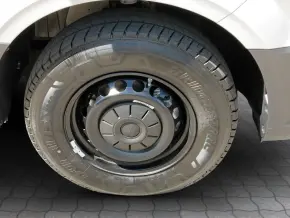 VW Crafter 3.5 Furgon L3H3 FWD 103kW thumbnail