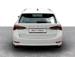 Škoda OCTAVIA COMBI AMBITION 2.0 TDI DSG thumbnail