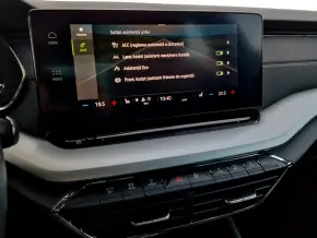 Škoda Octavia Style 2.0 TDI DSG thumbnail