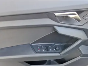 Audi A3 Sportback 30 TDI thumbnail