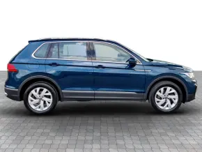 VW Tiguan 2,0 TDI 4Motion R-Line DSG thumbnail