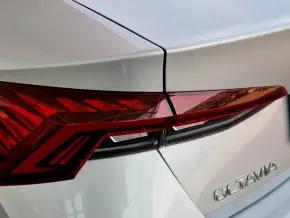 Škoda Octavia Style 2.0 TDI DSG thumbnail