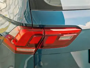 VW Tiguan 2,0 TDI 4Motion R-Line DSG thumbnail