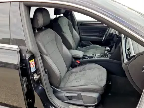 VW Arteon R-Line eHybrid thumbnail