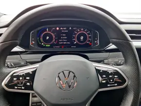 VW Arteon R-Line eHybrid thumbnail