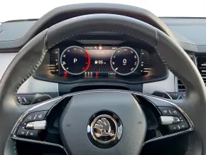 Škoda Kodiaq 2,0 TDI SCR 4x4 Sportline DSG thumbnail