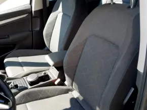 VW Golf Life 2.0 TDI thumbnail