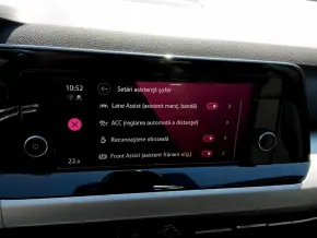 VW Golf Life 2.0 TDI thumbnail