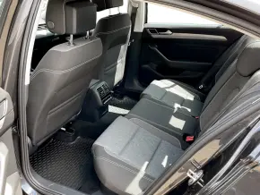 VW Passat Comfortline 2.0 TDI DSG thumbnail