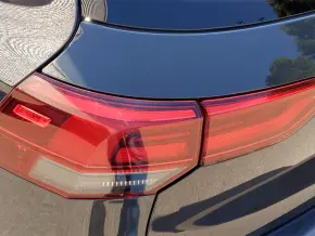 VW Golf Life 2.0 TDI thumbnail