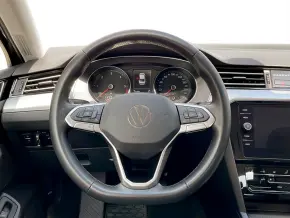 VW Passat Comfortline 2.0 TDI DSG thumbnail
