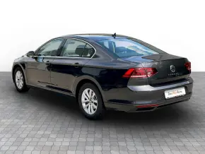 VW Passat Comfortline 2.0 TDI DSG thumbnail