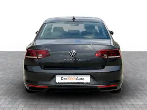 VW Passat Comfortline 2.0 TDI DSG thumbnail