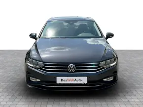 VW Passat Comfortline 2.0 TDI DSG thumbnail