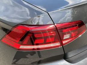 VW Passat Comfortline 2.0 TDI DSG thumbnail