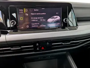 VW Golf Life 1.0 eTSI DSG mild hyb thumbnail