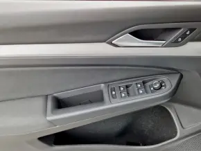 VW Golf Life 1.0 eTSI DSG mild hyb thumbnail