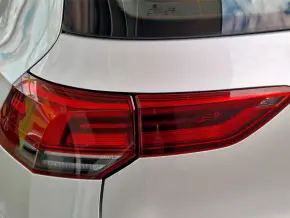 VW Golf Life 1.0 eTSI DSG mild hyb thumbnail