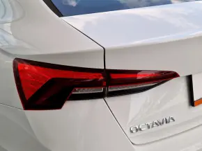 Škoda OCTAVIA AMBITION 1.5 TSI thumbnail