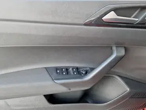 VW Taigo Life 1.0 TSI DSG thumbnail