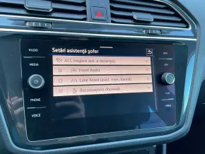 VW Noul Tiguan Life 2,0 TDI SCR DSG 4Mot thumbnail
