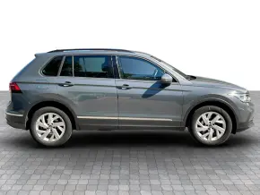 VW Noul Tiguan Life 2,0 TDI SCR DSG 4Mot thumbnail