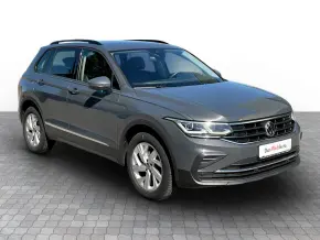 VW Noul Tiguan Life 2,0 TDI SCR DSG 4Mot thumbnail