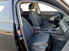 Audi Q3 S Line 40 TFSI quattro thumbnail