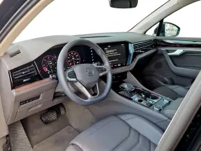 VW Touareg Elegance V6 TDI thumbnail