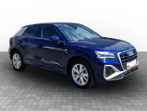 Audi Q2 35 TFSI S line thumbnail
