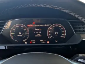 Audi e-tron S Sportback 370 kW / 503 CP thumbnail