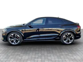 Audi e-tron S Sportback 370 kW / 503 CP thumbnail