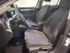 VW Golf Life 1.0 TSI thumbnail