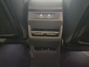 Audi Q3 35 TFSI thumbnail