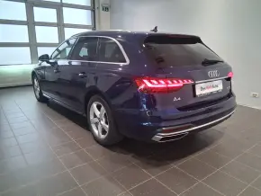 Audi A4 Avant Advanced 40 TDI quattro thumbnail