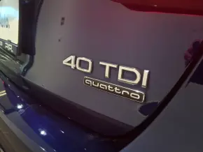 Audi A4 Avant Advanced 40 TDI quattro thumbnail