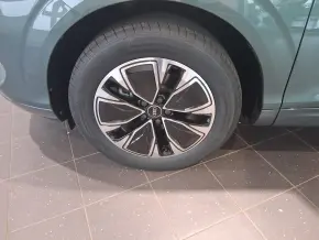 Audi Q3 35 TFSI thumbnail