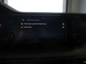 Škoda OCTAVIA COMBI AMBITION 2.0 TDI DSG thumbnail