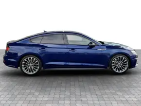 A5 Sportback Sport 2.0 TDI quattro thumbnail