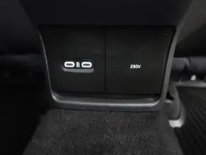 Škoda OCTAVIA COMBI AMBITION 2.0 TDI DSG thumbnail