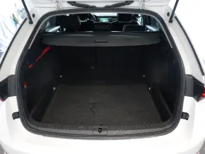 Škoda OCTAVIA COMBI AMBITION 2.0 TDI DSG thumbnail