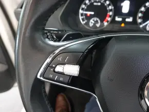 Škoda OCTAVIA COMBI AMBITION 2.0 TDI DSG thumbnail