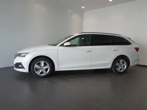 Škoda OCTAVIA COMBI AMBITION 2.0 TDI DSG thumbnail