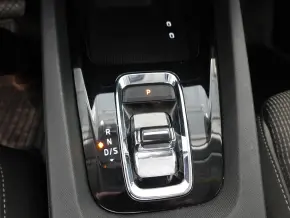 Škoda OCTAVIA COMBI AMBITION 2.0 TDI DSG thumbnail