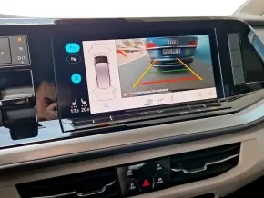 VW Multivan Life L 2.0 TDI 110KW thumbnail